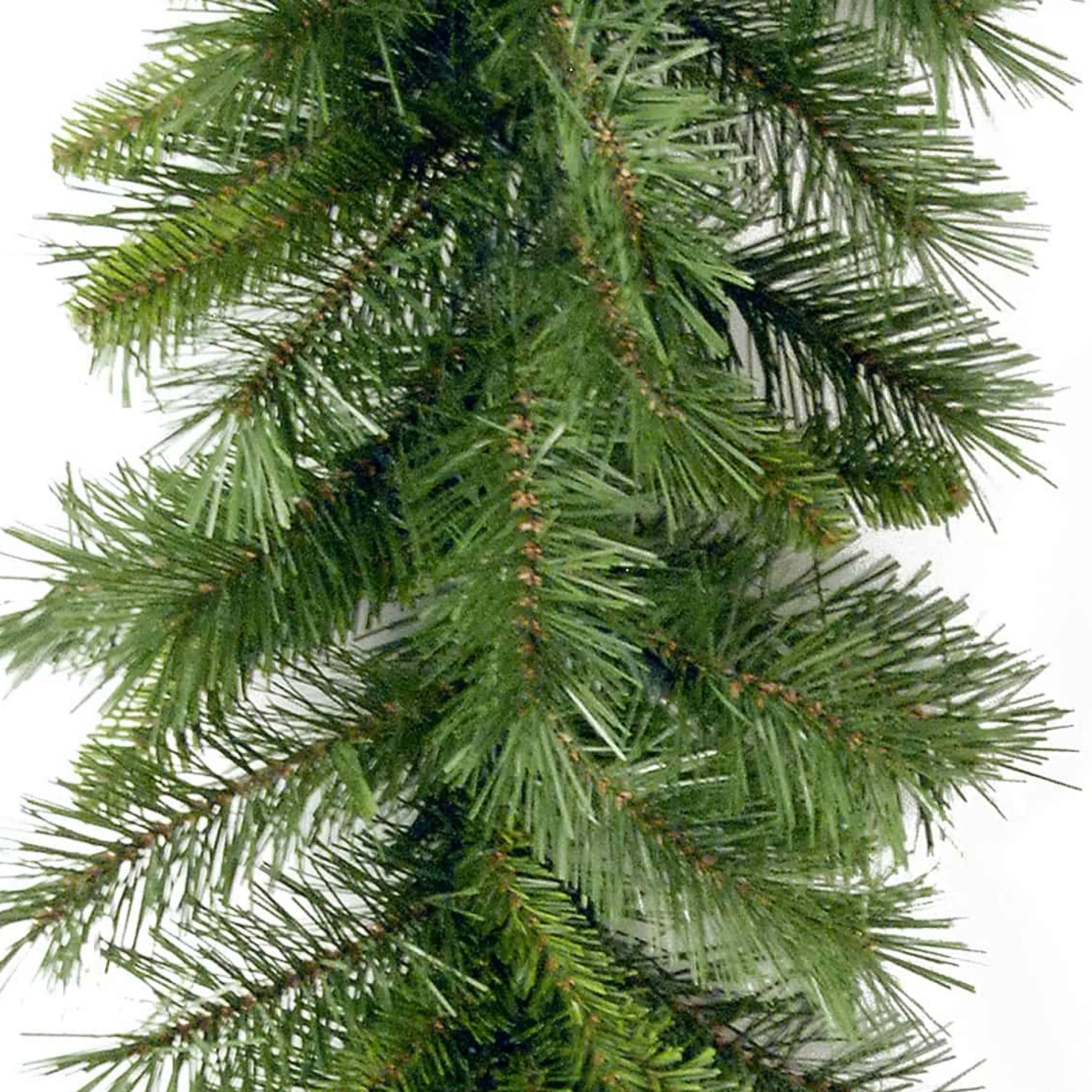 Christmas Land Garlands Un-Lit*9Ft Winchester Pine Christmas Garland